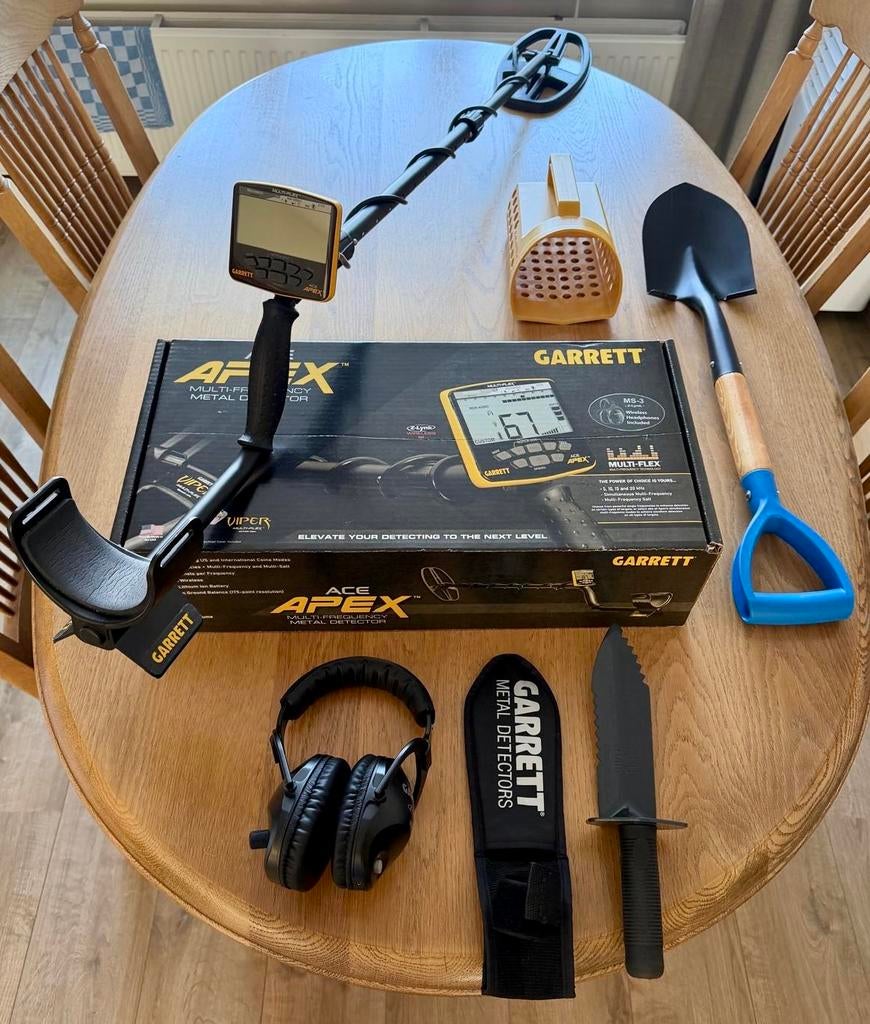 Garrett ACE Apex metaaldetector + Z-Lynck hoofdtelefoon zgan, Hobby en Vrije tijd, Metaaldetectors, Garrett, Meer dan 30 cm, Ophalen of Verzenden