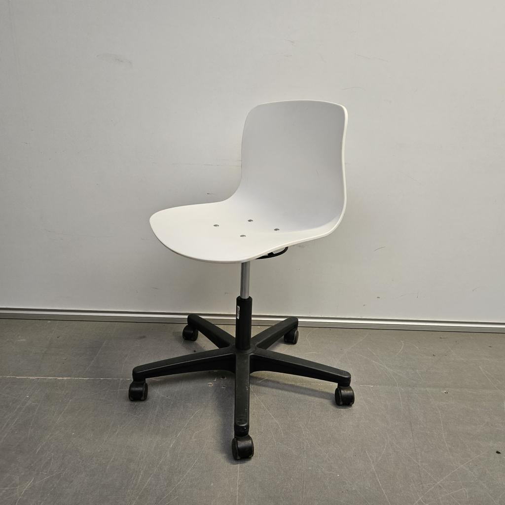 Gispen Nomi HAY bureaustoel - wit kunststof zitkuip, Niet ingevuld, Gebruikt, Niet ingevuld, Niet ingevuld