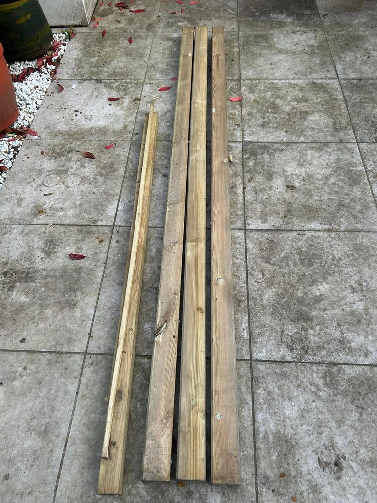 Steunpalen geschaafd, Ophalen, Zo goed als nieuw, 250 tot 300 cm, 50 mm of meer