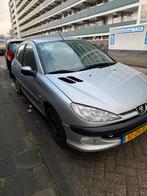 Peugeot 206 1.4 5D 2008 APK t/m februari 2027, Voorwielaandrijving, 31 €/maand, 4 cilinders, Origineel Nederlands