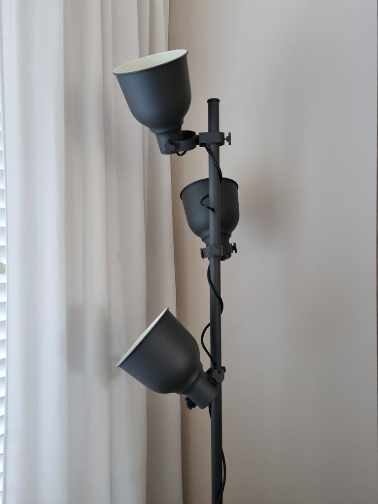 Staande lamp Hektar Ikea 3 spots, Ophalen, Zo goed als nieuw, 150 tot 200 cm