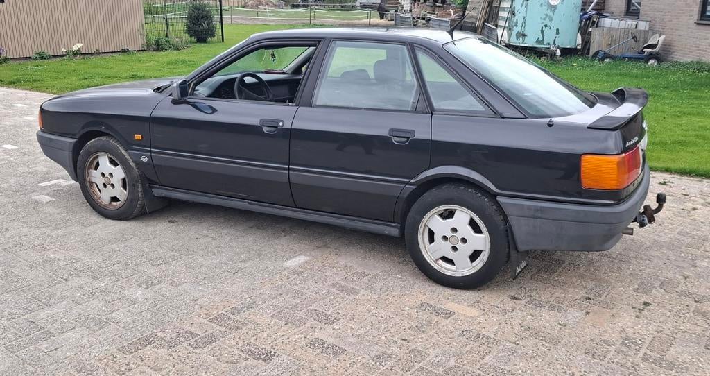 Audi 80 1.6 U9 1992 Zwart, Auto's, Voorwielaandrijving, 1025 kg, Stof, 4 cilinders