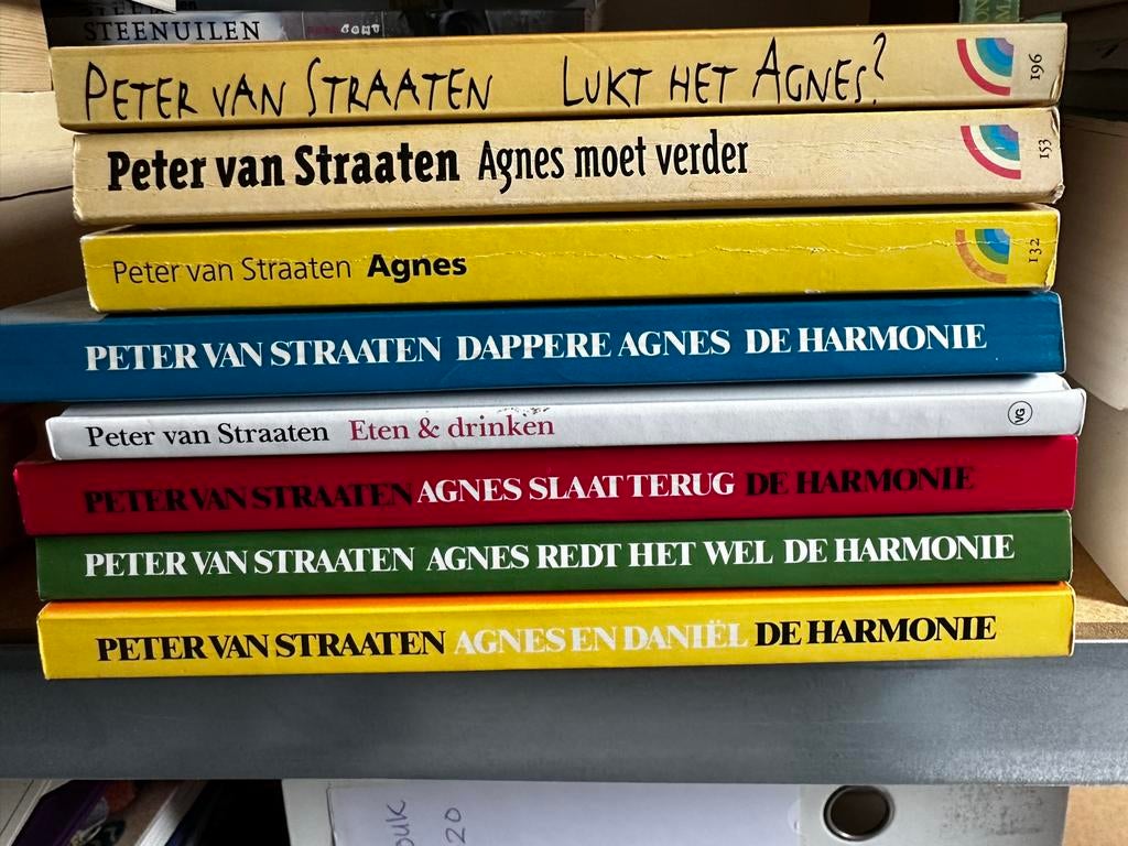 Peter van Straaten - 8 Agnes boeken, Boeken, Romans, Gelezen, Nederland, Ophalen of Verzenden