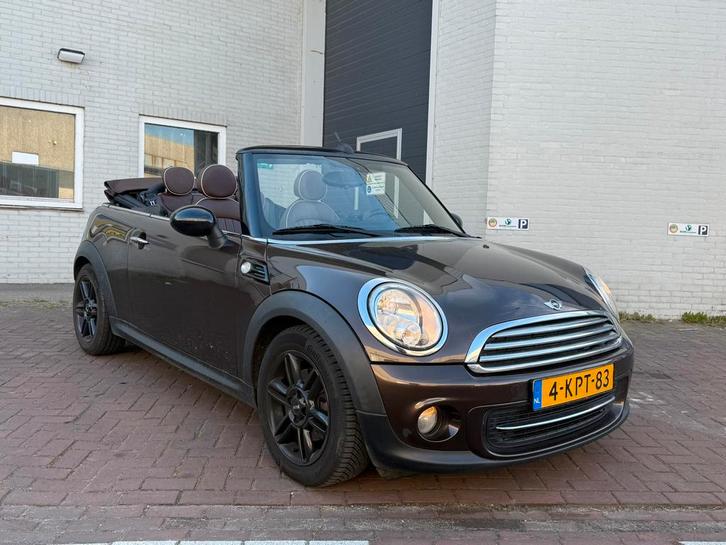 Mini Cabrio 1.6 85KW Cooper 2012 Bruin, Auto's, Mini, Particulier, Cabrio, Benzine, E, Cabriolet, Automaat, Geïmporteerd, Bruin