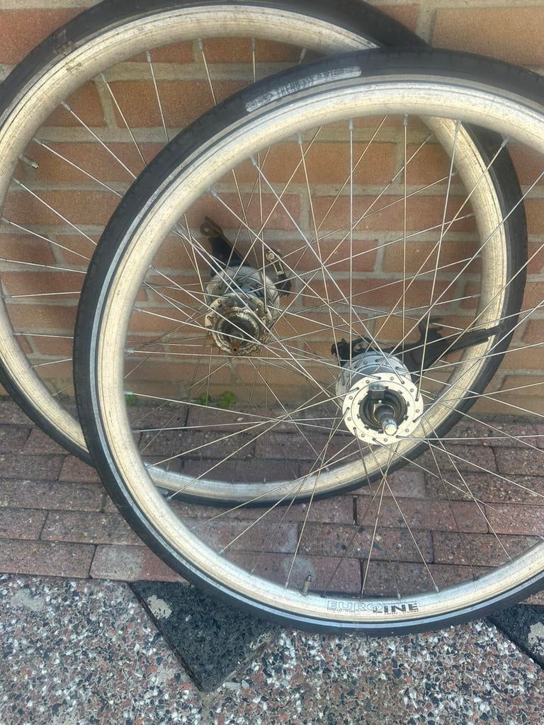 Fietswiel, Ophalen, Zo goed als nieuw