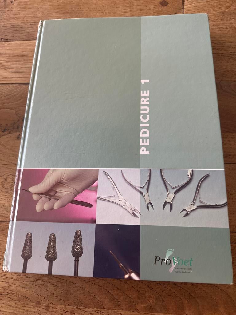 Pedicure 1 Provoet - Handboek voor Pedicures, Ophalen, Zo goed als nieuw, MBO
