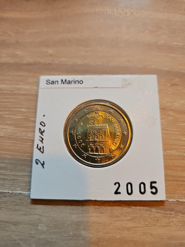 2 euro munt San marino 2005 ongecirculeerd, Postzegels en Munten, Munten | Europa | Euromunten, Ophalen of Verzenden