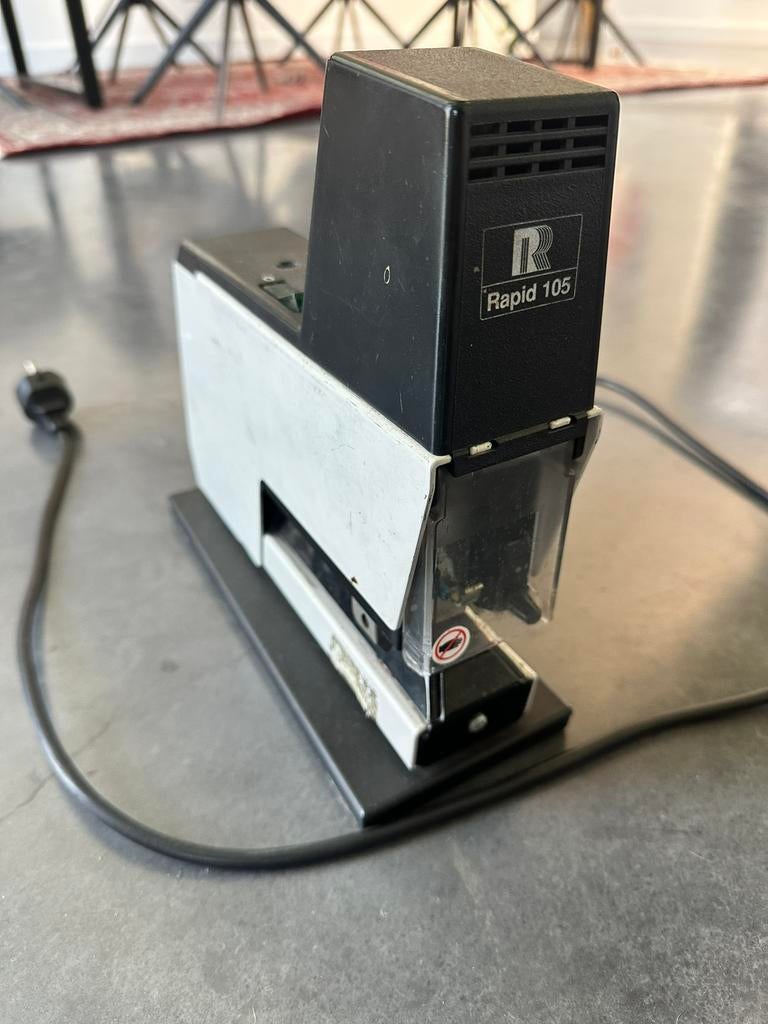 Electrische nietmachine Rapid 105, Ophalen of Verzenden, Zo goed als nieuw