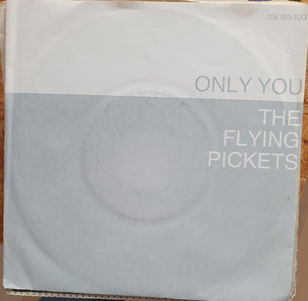 Flying Picketts - Only You, Gebruikt, 7 inch, Single, Ophalen of Verzenden