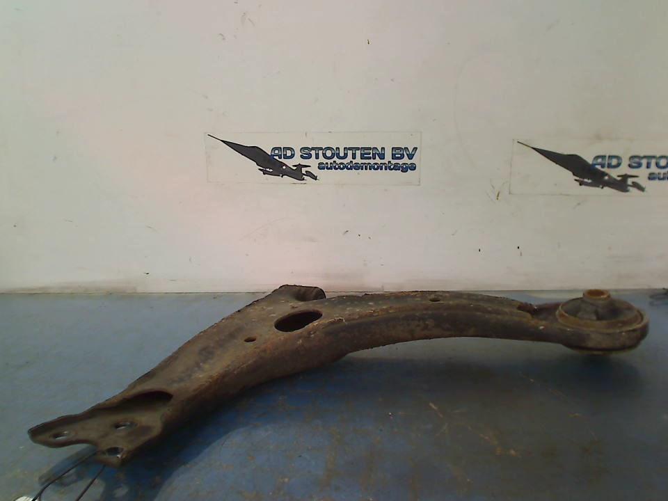 Draagarm Rechts Voor Toyota Corolla Wagon (E12) 2005, Auto-onderdelen, Gebruikt, Kundenbetreuung@toyota.de, Toyota-Allee 2, Köln 50858, , Duitsland
