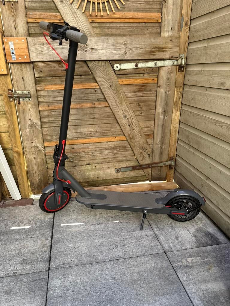 Kick&Move Elektrische Step-E Scooter, Fietsen en Brommers, Steps, Ophalen of Verzenden, Zo goed als nieuw, Elektrische step (E-scooter)