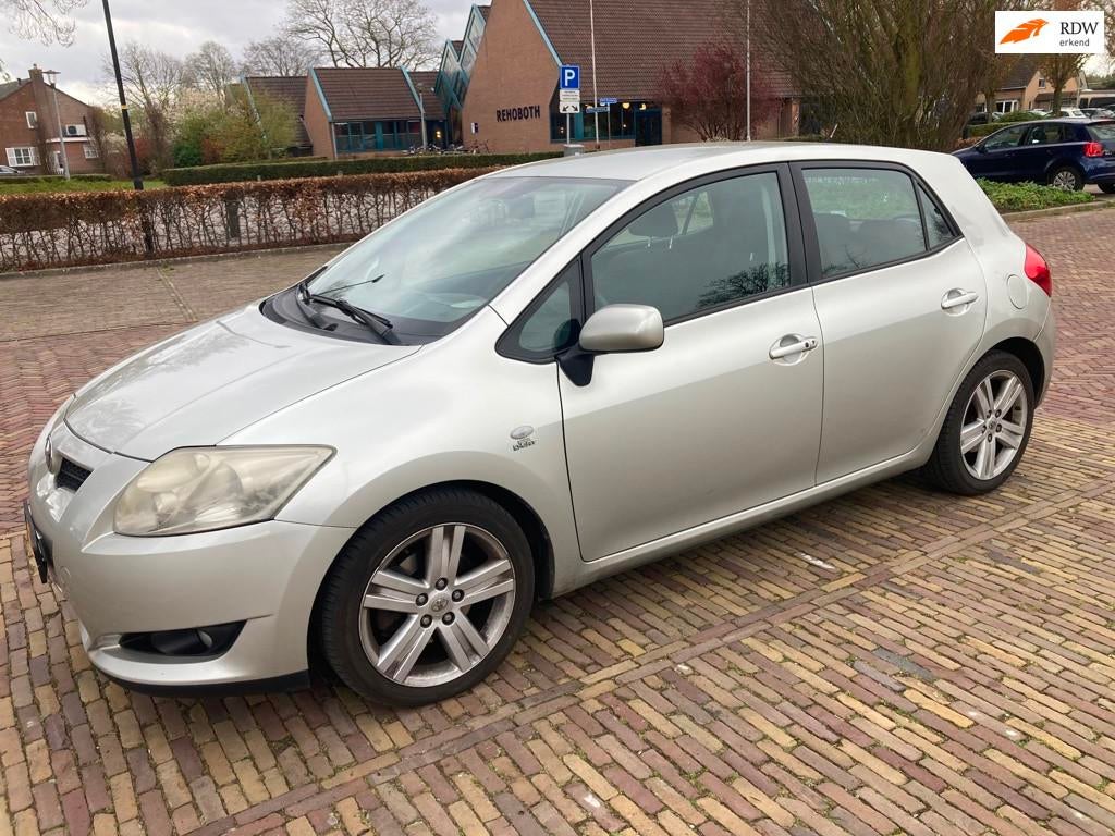 Toyota Auris 2.2 D-4D Luna Business | 177 PK | 229.114 Km +, Auto's, Toyota, Voorwielaandrijving, 450 kg, Gebruikt, 4 cilinders