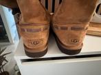 Uggs dames bijna nieuw, Ophalen of Verzenden, Zo goed als nieuw, Bruin, Lage of Enkellaarzen