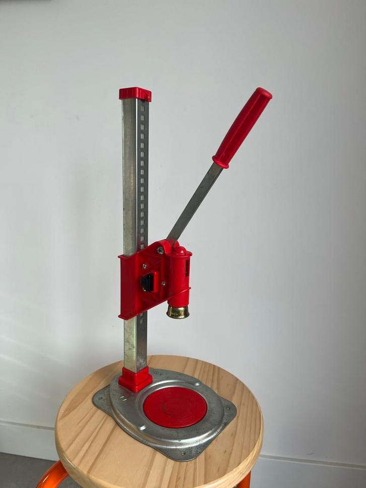 Kroonkurkapparaat voor 26mm kroonkurken, Hobby en Vrije tijd, Overige Hobby en Vrije tijd, Gebruikt, Ophalen