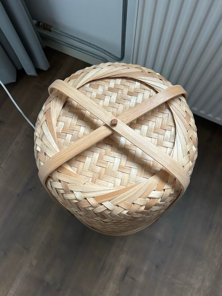 2x IKEA rotan lampen - sfeervolle verlichting, Ophalen of Verzenden, Zo goed als nieuw, Hout, Minder dan 100 cm