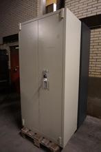 Dermetaal brandkast kluis archiefkast, Ophalen of Verzenden, Gebruikt, Brandkast