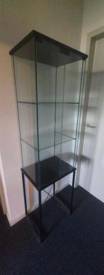 Vitrinekast, Huis en Inrichting, Kasten | Vitrinekasten, Ophalen, Met deur(en), 50 tot 100 cm, Zo goed als nieuw