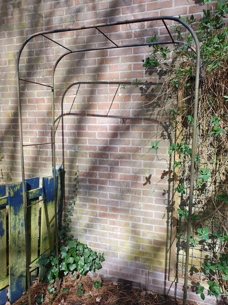 Zware metalen Tuinboog, Rozenboog, beetje verf nodig, mag., Ophalen, Gebruikt, IJzer, Overige typen