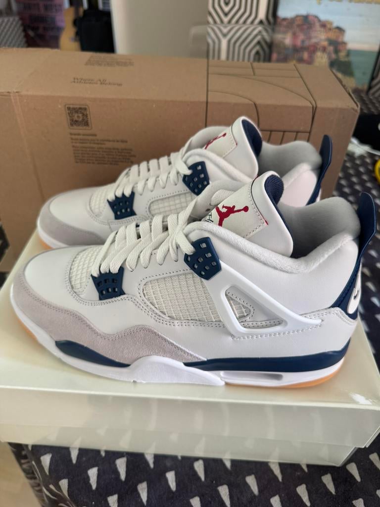 Nike SB x Air Jordan 4 Retro SP Navy (maat 42,5), Ophalen of Verzenden, Nieuw, Blauw