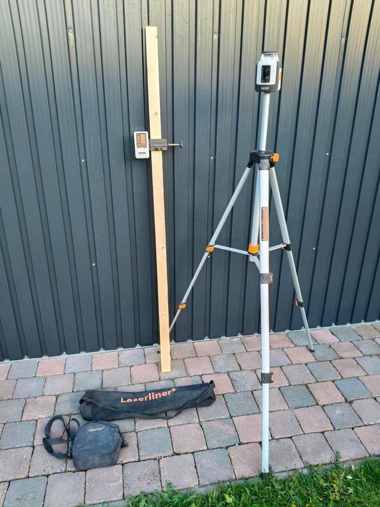 Laserliner SmartLine Laser 360 met statief en ontvanger, Doe-het-zelf en Verbouw, Ophalen of Verzenden, Zo goed als nieuw