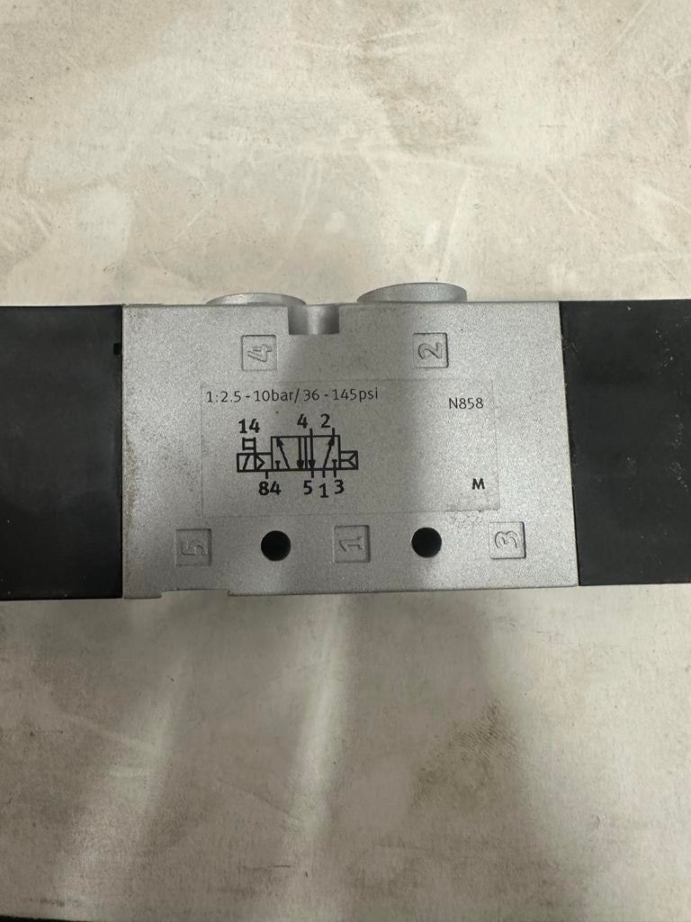 Festo VUV5-L20-M52-AD-G18-F7 Magneetventiel, Ophalen