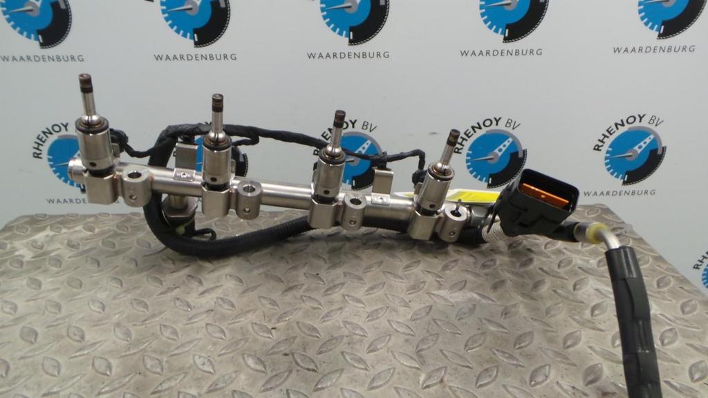 HYUNDAI I40 BRANDSTOF INJECTOR / VERSTUIVER 2013, Auto-onderdelen, Ophalen of Verzenden, Gebruikt, Stiba lid