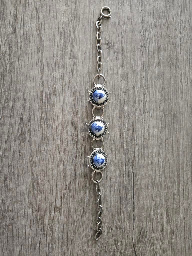 Zilverkleurige armband met Delfts blauw porselein, Ophalen of Verzenden, Gebruikt, Zilver, Zilver