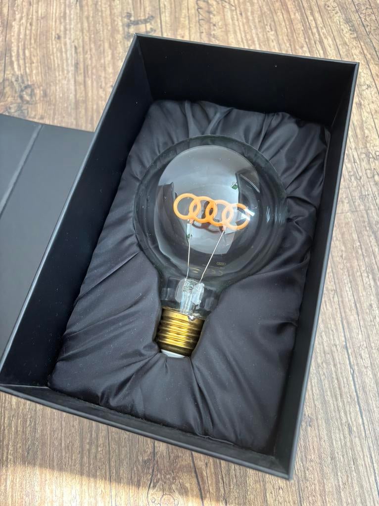 Audi lamp, Led-lamp, Minder dan 30 watt, Nieuw, E27 (groot)