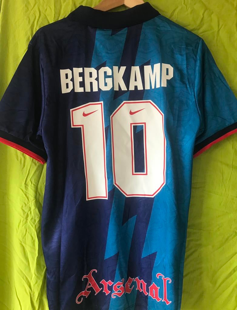 Bergkamp Arsenal retro voetbalshirt maat L, Sport en Fitness, Voetbal, Ophalen of Verzenden, Zo goed als nieuw, Shirt