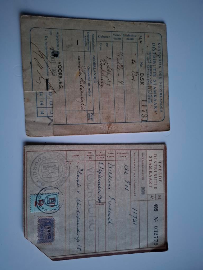 2 distributie stamkaarten Voorburg bonkaarten wo2, Verzamelen, Militaria | Tweede Wereldoorlog, Ophalen of Verzenden, Duitsland