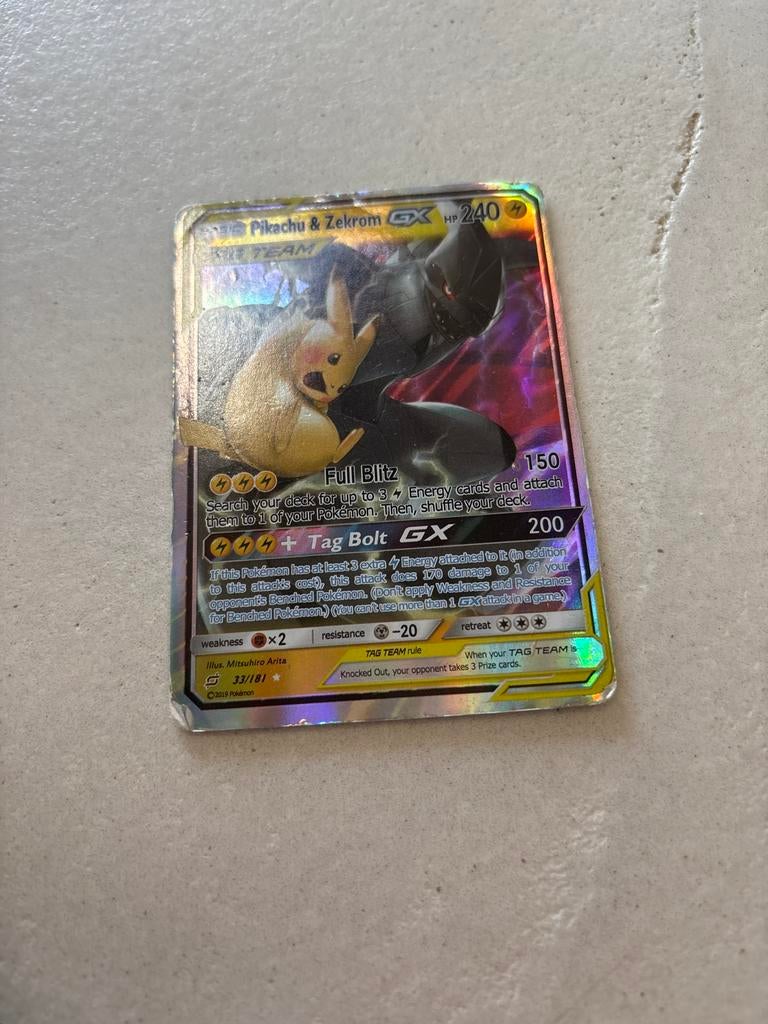 Pikachu & Zekrom GX Pokémon kaart (beschadigd), Ophalen of Verzenden, Gebruikt, Losse kaart, Foil