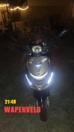 Piaggio Zip 4 takt snor, Fietsen en Brommers, Gebruikt, Zip, Ophalen of Verzenden, Benzine