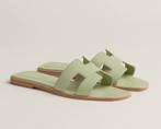 Hermes slippers op aanvraag bestellen, Ophalen of Verzenden, Zo goed als nieuw