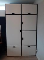 Te koop: Kledingkast zwart wit, Ophalen, Gebruikt, 100 tot 150 cm, Met klep(pen)