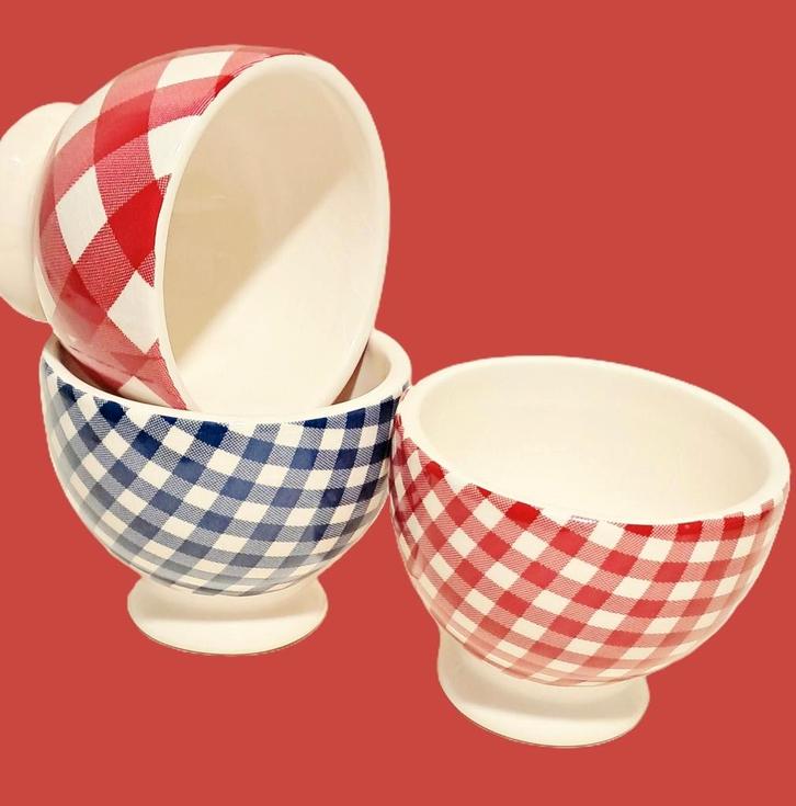 AT HOME WITH MARIEKE ️♥️ 3X kleine mok 1x kop met oor, Huis en Inrichting, Keuken | Servies, Zo goed als nieuw, Kop(pen) en/of Schotel(s)