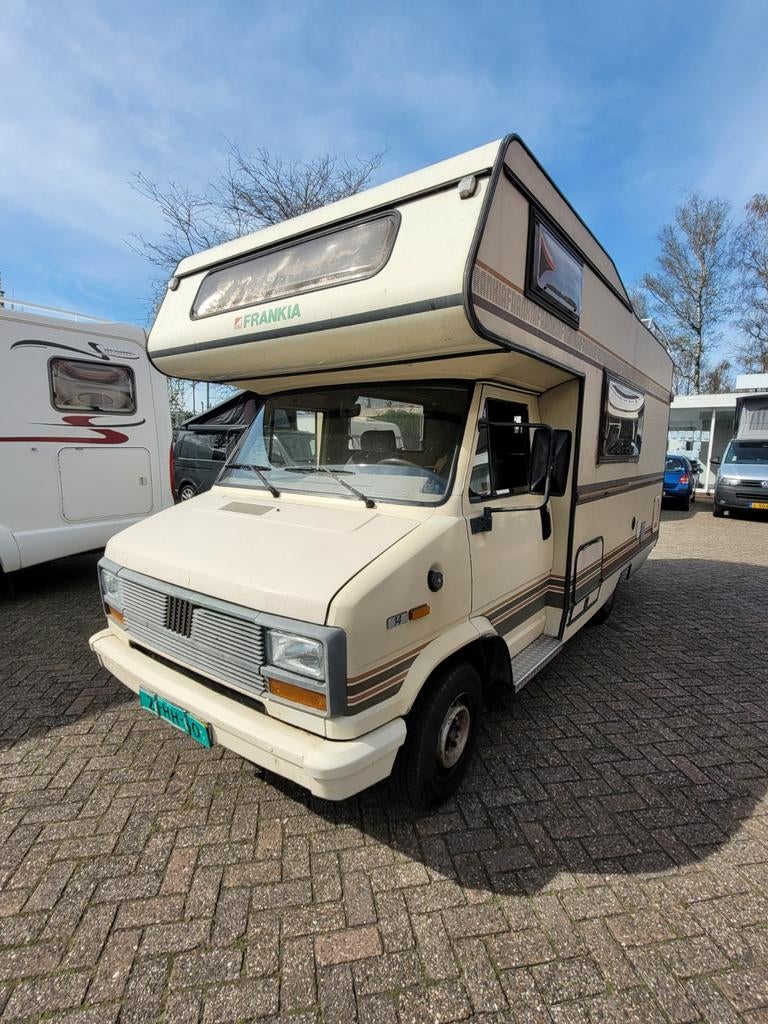 Snoepje van de week frankia apk 6-2027, Caravans en Kamperen, Campers, Alkoof, Fiat, Koelkast, Treinzit