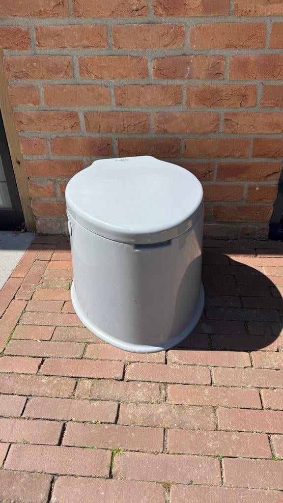 Kampeer toilet, Ophalen, Zo goed als nieuw