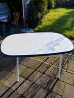 Camping/tuintafel wit hoogte70cm  ----130x90 omvang, Ophalen of Verzenden, Campingkast