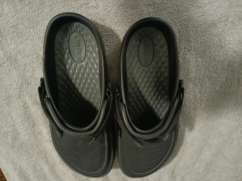 Crocs  zwart, Ophalen of Verzenden, Nieuw