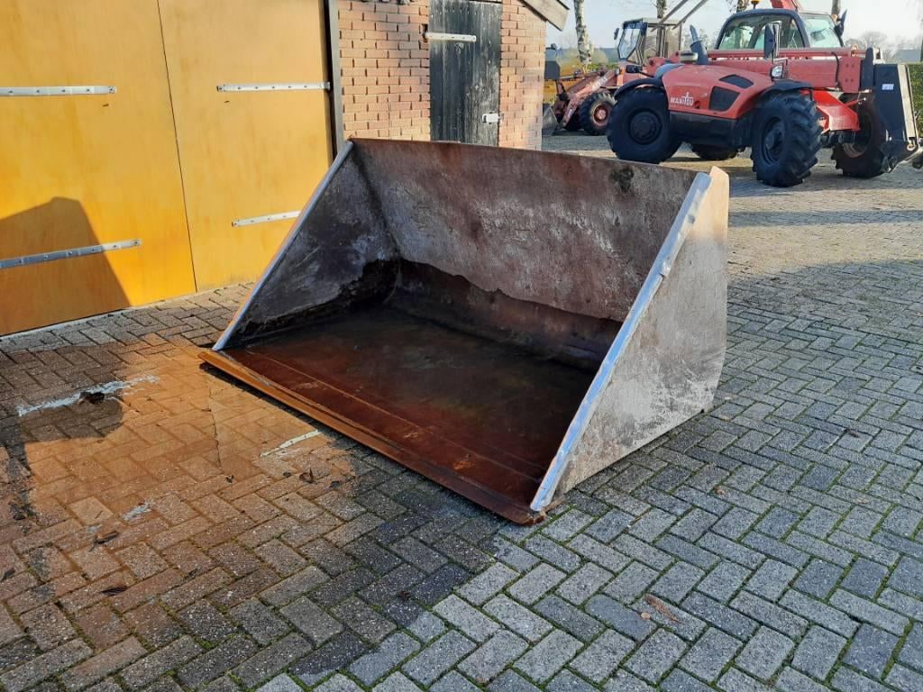 Manitou volumebak 240cm, Overige, Overige typen
