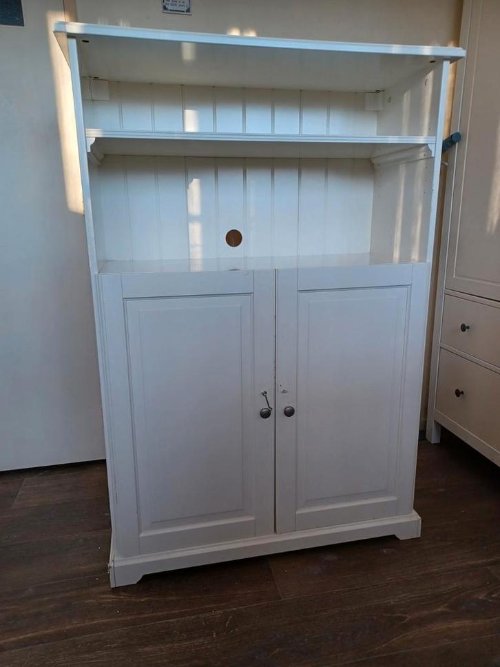 Nette Ikea Buffetkast, Huis en Inrichting, Kasten | Buffetkasten, Zo goed als nieuw, 100 tot 150 cm, 50 tot 100 cm, 25 tot 50 cm