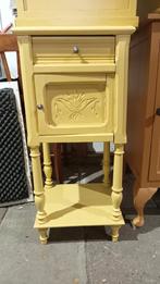 Vintage Frans kastje, Ophalen