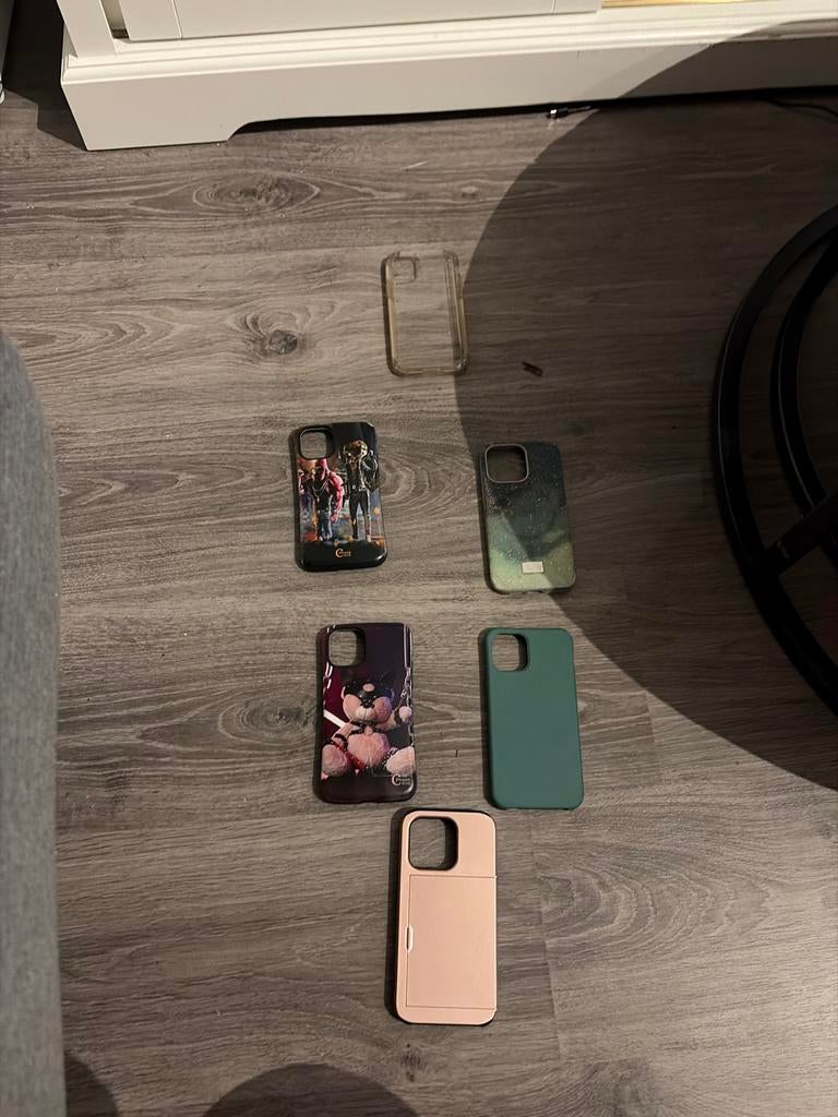 Diverse Telefoonhoesjes - Bescherming en Stijl, Telecommunicatie, Ophalen of Verzenden, Gebruikt, IPhone 13 Pro, Hoesje of Tasje