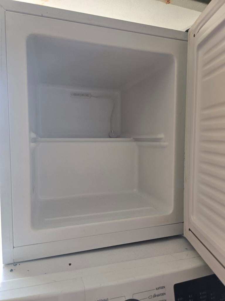 Mini vriezer, Witgoed en Apparatuur, Vriezers en Diepvrieskisten, Ophalen of Verzenden