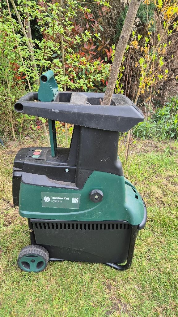 Bosch AXT 25 TC Hakselaar, Tuin en Terras, Hakselaars, Ophalen, Gebruikt, Met opvangbak, Bosch