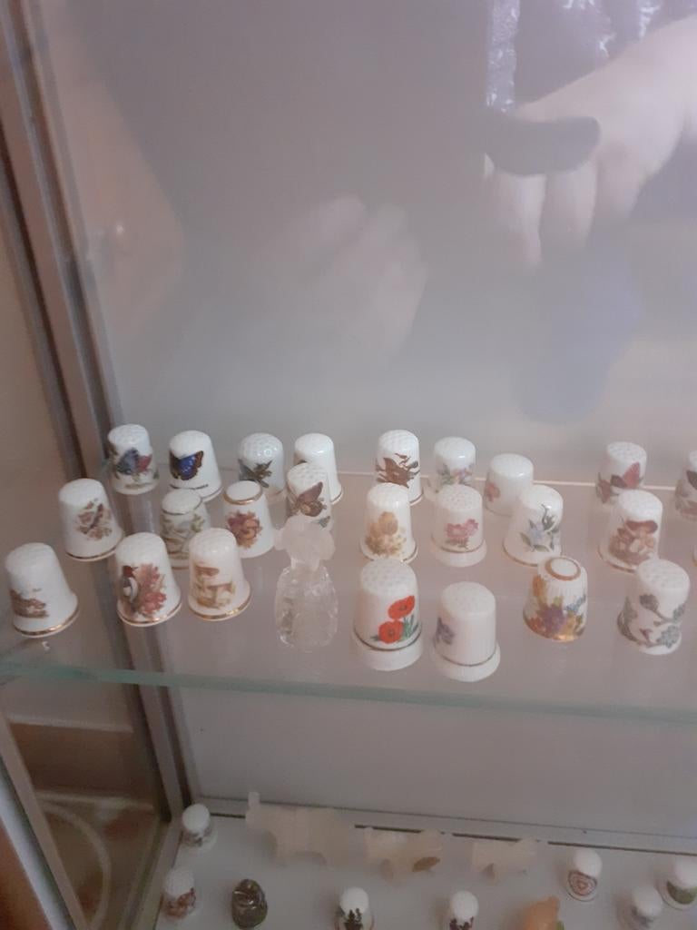 Verzameling, Vingerhoedjes., Verzamelen, Vingerhoedjes, Ophalen of Verzenden, Zo goed als nieuw