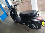 SYM Mio bouwj 2022 scooter 45 km/u – zuinig – weinig gereden, Fietsen en Brommers, Scooters | SYM, Ophalen, Benzine, Mio