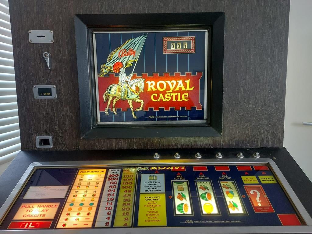 Bally gokkast Royal Castle, Gulden, Ophalen of Verzenden, Gebruikt