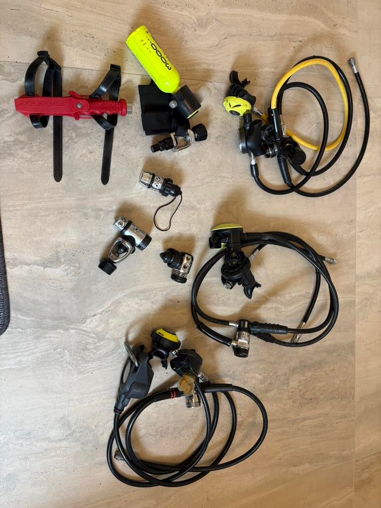 Heel veel duikspullen. Mag weg voor ‘kleine’ prijs., Ophalen of Verzenden, Gebruikt, Overige typen