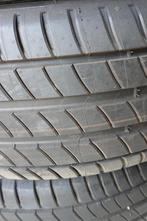 “215 65 16 Michelin. Demo.Puntjes zitten er nog op”, Ophalen, 16 inch, Band(en), Personenwagen